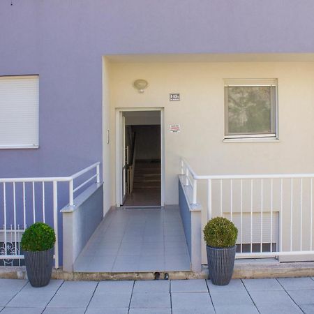 Apartment Sea View シベニク エクステリア 写真