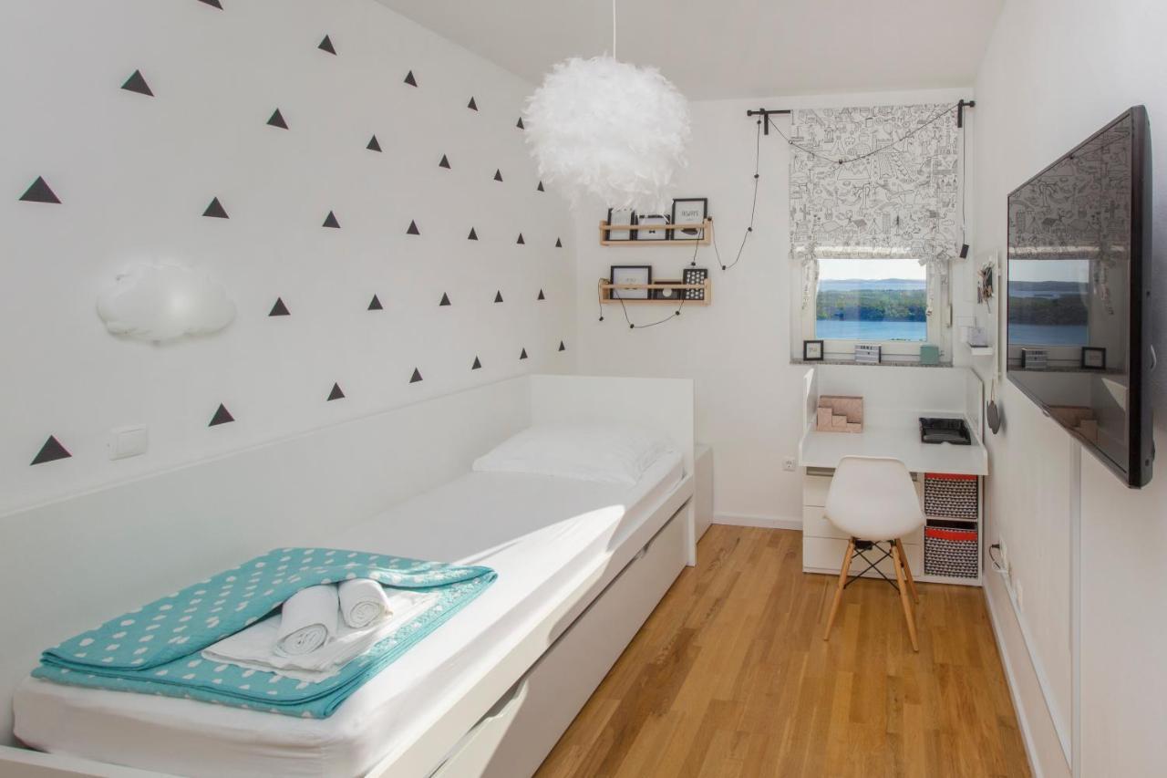 Apartment Sea View シベニク エクステリア 写真