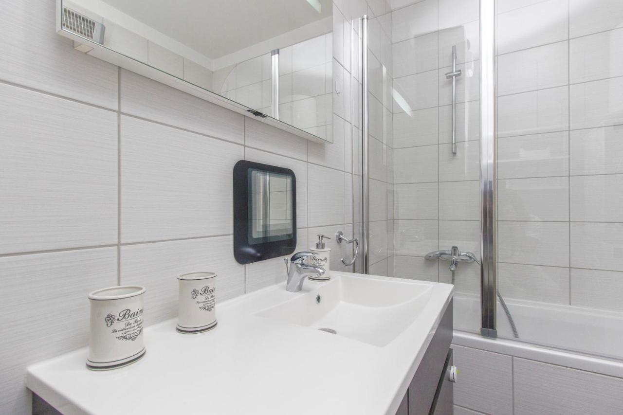 Apartment Sea View シベニク エクステリア 写真